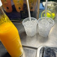 LUKSOM ORANGE JUICE 100 % Jatujak