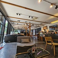บรรยากาศ SHADE COMMUNE specialty coffee -