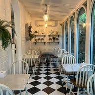 Misstar Cafe by Davika