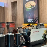 Away Coffee & Co. สาขาโรงแรมบุรีศรีภู