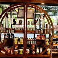 บรรยากาศ Ozone Farm