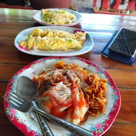 เมนูของร้าน ข้าวพันผักฟ้าฮ่าม