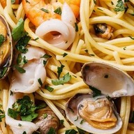 วินซ์ พาสต้า Vince's Pasta  - ถนนหลังเมือง -