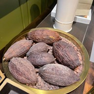 Winston Maison Le Café Gaysorn Tower