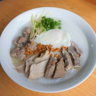 โจ๊ก ข้าวต้ม ปาท่องโก๋ ข้าวข้น หมูเด้ง น้ำซุปรสเด็ด  (ร้านโจ๊กราชา) ตลาดเกษตรมอ. ตลาดเกษตรมอ.