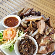 เมนูของร้าน ส้มตำบ้านสวน