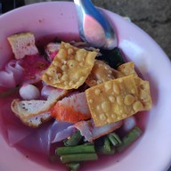 เมนูของร้าน ก๋วยเตี๋ยวเจ้สั้นต้มยำมะนาว