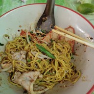 เมนูของร้าน ก๋วยเตี๋ยวต้มยำแม่น้อย