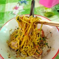 เมนูของร้าน ก๋วยเตี๋ยวต้มยำแม่น้อย