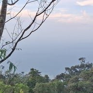 ผาตรอมใจ