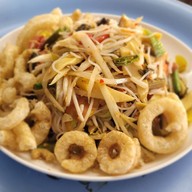 เมนูของร้าน ส้มตำแซ่บนัวร์ ตลาดบริบูรณ์