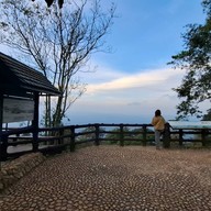 ผาตรอมใจ