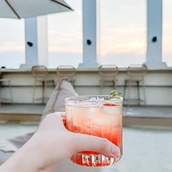 Rooftop Bar Arbour Hotel and Residence