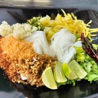 บาร์ขนมจีนบุฟเฟ่ต์  คาลเท็กซ์ ราชพฤกษ์