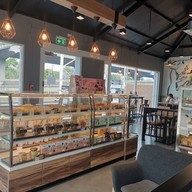 บรรยากาศ Bellinee's Bake & Brew อาคารเอกผล