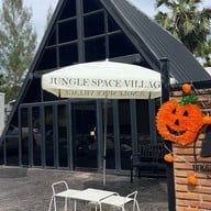 Jungle Space Cafe & Bistro นครพนม