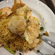 หอมดีหมี่เกี๊ยว ป้อมปราบศัตรูพ่าย (Pom Prap Sattru Phai)