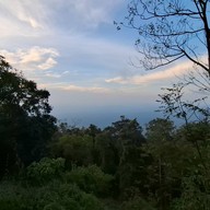 ผาตรอมใจ