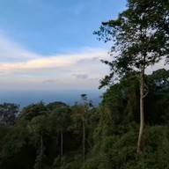 ผาตรอมใจ