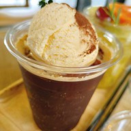เมนูของร้าน Maison au Milieu