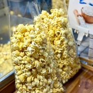 บรรยากาศ Little Chicks Popcorn