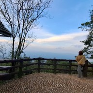 ผาตรอมใจ