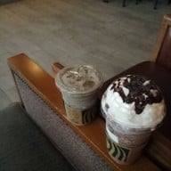 เมนูของร้าน Starbucks Shell Nakhon Chai Si