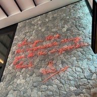 ร้านลุงป้าบ้านล่าง1991