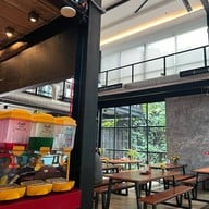 ร้านลุงป้าบ้านล่าง1991