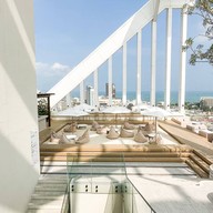 Rooftop Bar Arbour Hotel and Residence