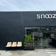 snooze cafe