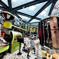 บรรยากาศ Starbucks Reserve Milan