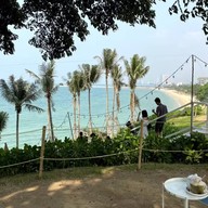 Papa Beach Pattaya