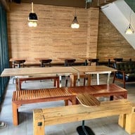 หน้าร้าน ร้านกาแฟ คอร์ส (coarse.) นครปฐม -