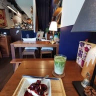 บรรยากาศ Remedy Coffee Roastery ผ่านฟ้า