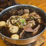 เมนูของร้าน ขุนเดปป์ ก๋วยเตี๋ยว เนื้อตุ๋น หมูตุ๋น หม้อไฟ (สูตรท่านขุน เนื้อดีพรีเมียม)