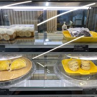 CRUNCH Sourdough & Sandwich - ครันช์ ซาวโดว์ & แซนด์วิช Udomsuk