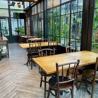 เขียวไข่กา ลาดพร้าว