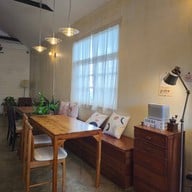 บรรยากาศ เขมจิตต์ คาเฟ่ แอนด์ เบด