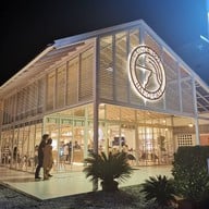 หน้าร้าน HARIO Cafe Bangkok Chokchai 4