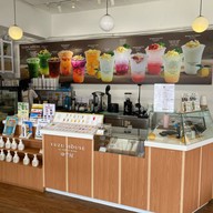 Yuzu House (Permanently Closed) มอเตอร์เวย์ ชลบุรี