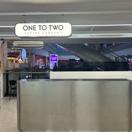 1:2 coffee (1:2 คอฟฟี่) MBK มาบุญครอง