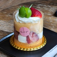 เมนูของร้าน J'coffee เลียบด่วนเอกมัย-รามอินทรา (ก่อนถึงซ.นวลจันทร์)