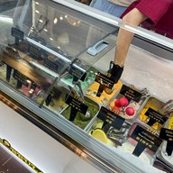 DeBeuLann Gelato | เดอบิวแลนช์ ประเวศ