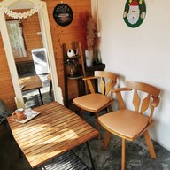 บรรยากาศ Anaya espresso kitchen หลังเดอะในน์ พระรามเก้า 41 แยก 6