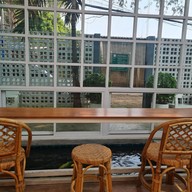 บ้านแยมโรล