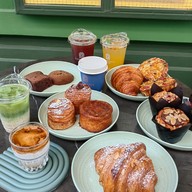 เมนูของร้าน L' Ambiance Café -