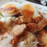 ปินกี่ Pin Kee One Bangkok