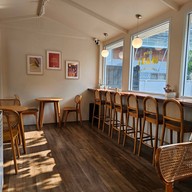 บรรยากาศ MARI CREPE AND COFFEE ROASTER Ekkamai 10