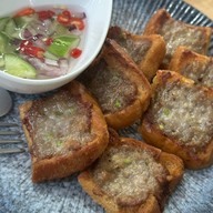 เมนูของร้าน ก๋วยเตี๋ยวสุโขทัยแม่บุญรอด สาขาโชคชัย4